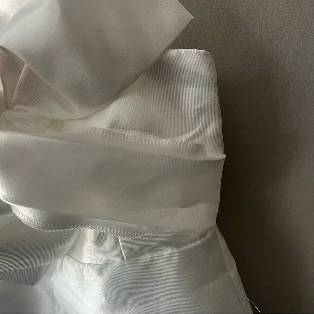 Lulus White Utterly Pretty White Bow One-Shoulder Mini Dress with Pockets SZ XL - Picture 6 of 11